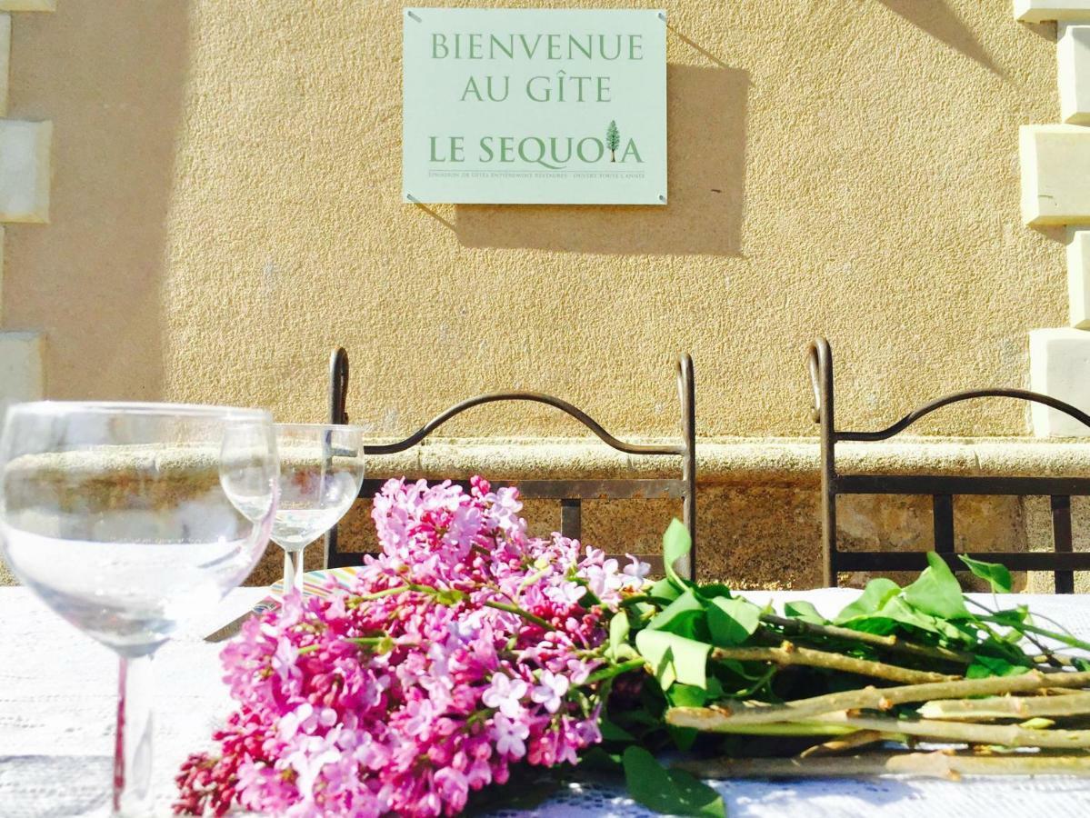 Le Manoir Sequoia Hotel Airvault Exterior foto